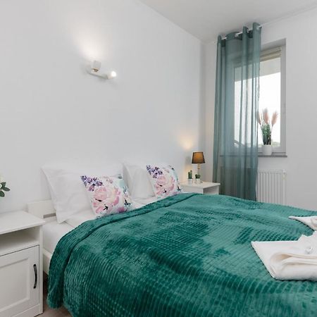 Morska Apartment Dziwnowek By Noclegi Renters Экстерьер фото